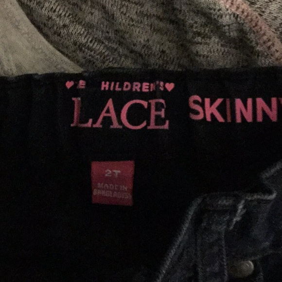 Set - Picture 5 of 7